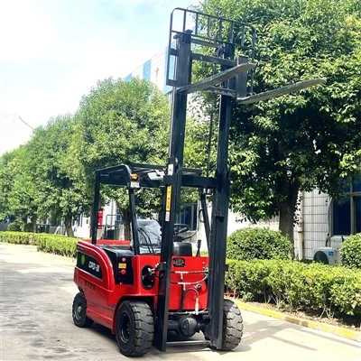 Depo tipi elektrikli forklift nasıl çalıştırılır ve durdurulur?
